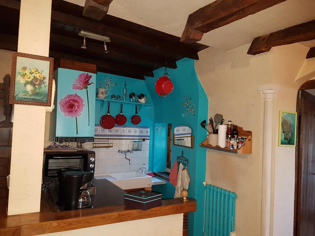 Le Petit Logis De Tinténiac Angers Exterior foto